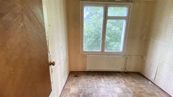 3-к квартира, 5/5 эт., 41м²