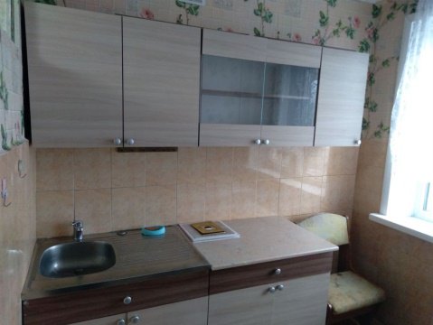 2-к квартира, 4/5 эт., 47м²