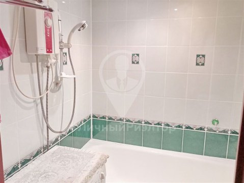 3-к квартира, 2/10 эт., 66м²