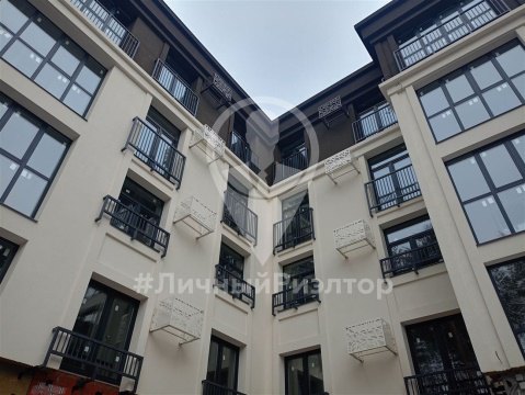 1-к квартира, 5/5 эт., 44м²