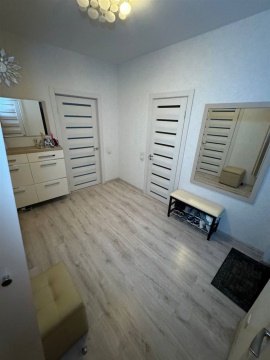 1-к квартира, 13/22 эт., 56м²