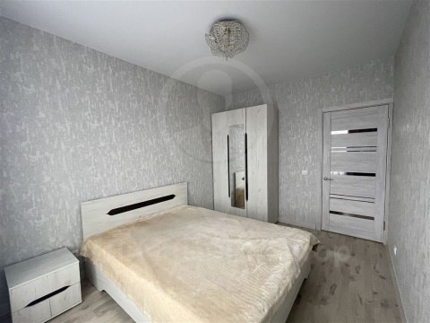 1-к квартира, 5/25 эт., 38м²