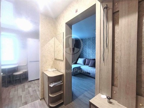 1-к квартира, 1/2 эт., 28м²