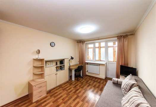 3-к квартира, 4/5 эт., 50м²