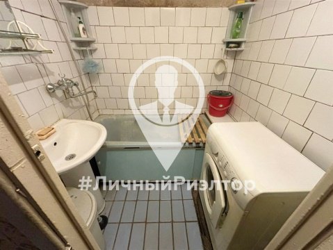 3-к квартира, 9/9 эт., 66м²