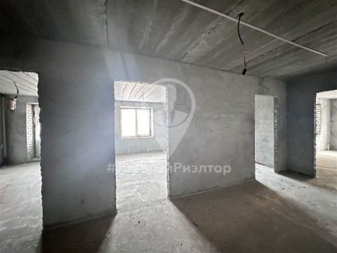 3-к квартира, 6/10 эт., 84м²