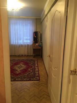 3-к квартира, 1/5 эт., 61м²