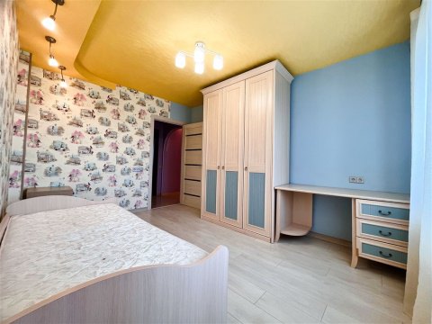 3-к квартира, 3/5 эт., 70м²