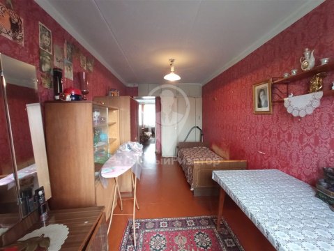 3-к квартира, 4/5 эт., 60м²