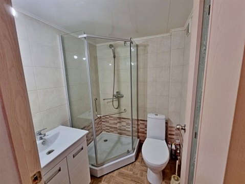 3-к квартира, 3/3 эт., 60м²