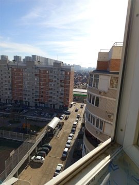 2-к квартира, 10/16 эт., 60м²