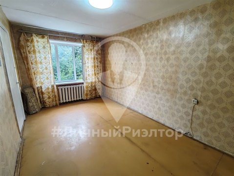 3-к квартира, 1/3 эт., 58м²