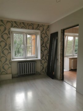 2-к квартира, 5/5 эт., 42м²