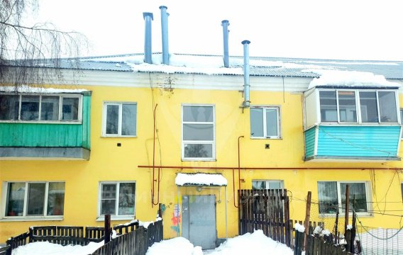 2-к квартира, 1/2 эт., 47м²