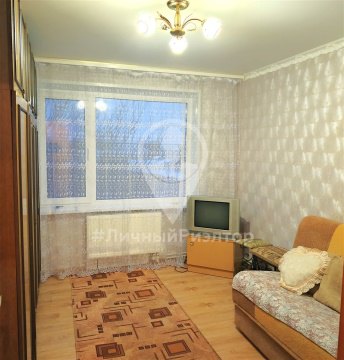 2-к квартира, 1/3 эт., 50м²