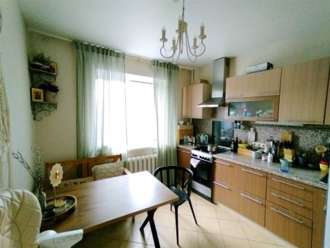 2-к квартира, 2/9 эт., 67м²