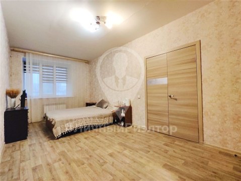 1-к квартира, 4/10 эт., 41м²