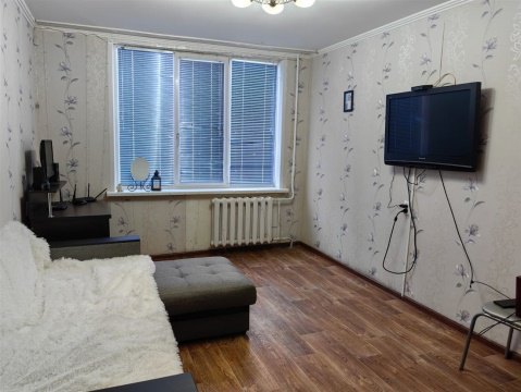 2-к квартира, 1/5 эт., 43м²