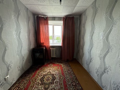 4-к квартира, 5/5 эт., 60м²