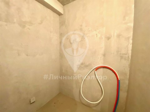 2-к квартира, 8/10 эт., 70м²