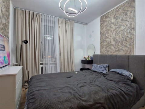 2-к квартира, 12/12 эт., 40м²