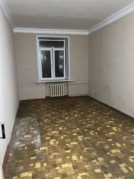 2-к квартира, 2/4 эт., 60м²