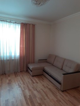 2-к квартира, 12/17 эт., 60м²