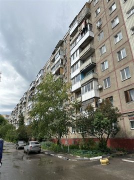 3-к квартира, 3/9 эт., 57м²