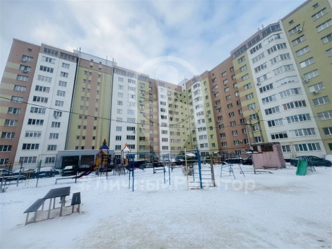 1-к квартира, 3/10 эт., 39м²