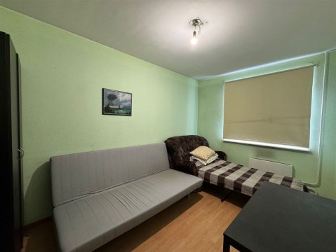 3-к квартира, 9/10 эт., 75м²