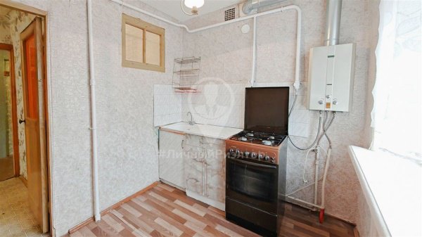 3-к квартира, 4/4 эт., 42м²