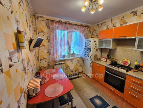 2-к квартира, 3/9 эт., 55м²