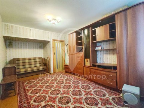 2-к квартира, 1/5 эт., 48м²