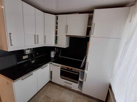 3-к квартира, 3/9 эт., 62м²