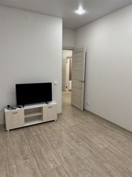 1-к квартира, 5/18 эт., 37м²