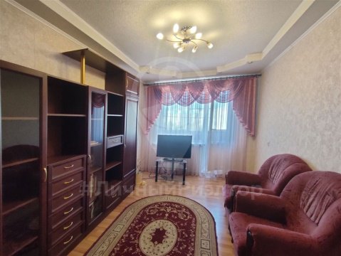 2-к квартира, 8/9 эт., 50м²