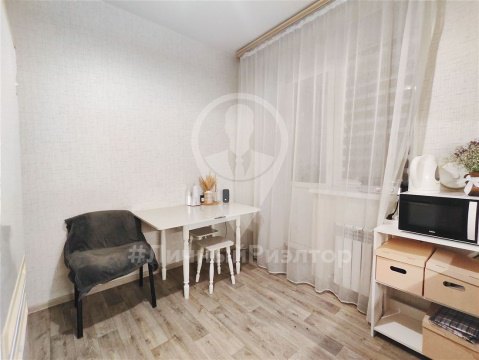 1-к квартира, 4/10 эт., 41м²