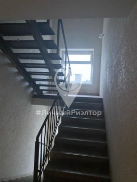 2-к квартира, 10/10 эт., 69м²