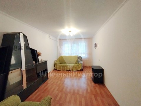 2-к квартира, 1/5 эт., 54м²