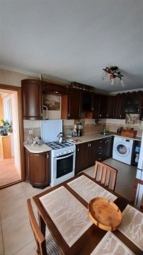 2-к квартира, 4/5 эт., 60м²