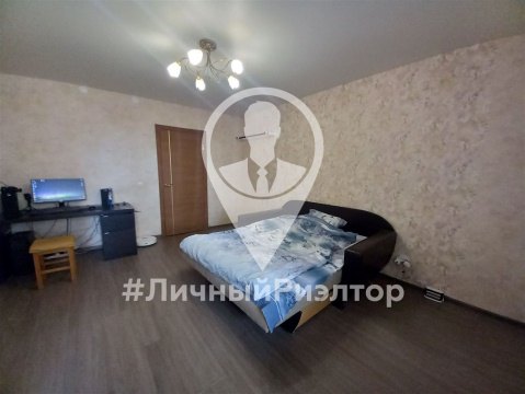 1-к квартира, 7/10 эт., 55м²