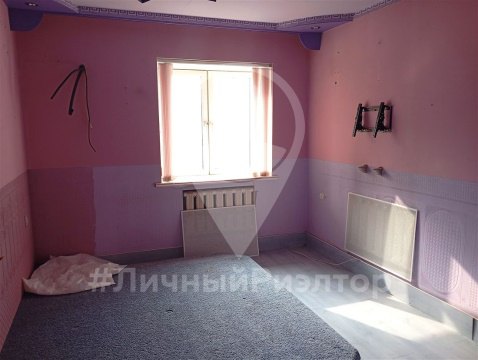 4-к квартира, 3/3 эт., 150м²