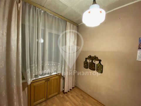 3-к квартира, 4/5 эт., 61м²