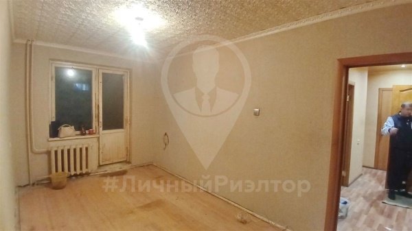 2-к квартира, 9/9 эт., 50м²