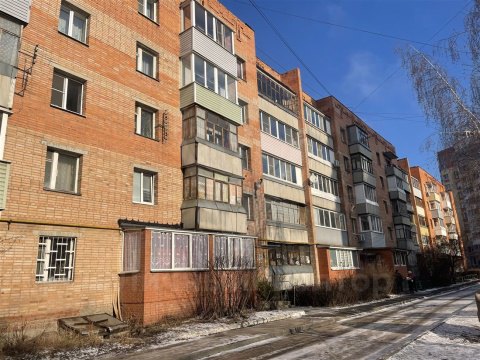 2-к квартира, 4/5 эт., 50м²