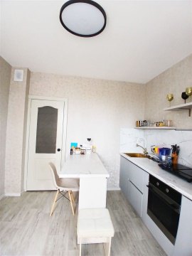 2-к квартира, 11/15 эт., 60м²