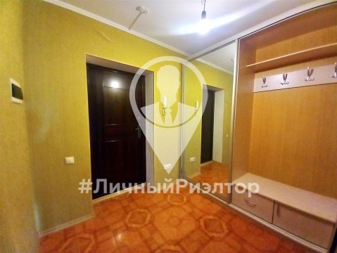 2-к квартира, 8/10 эт., 86м²