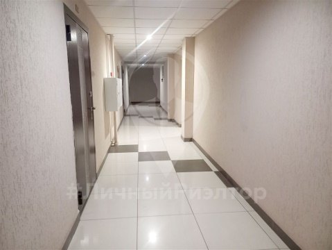 2-к квартира, 8/15 эт., 70м²