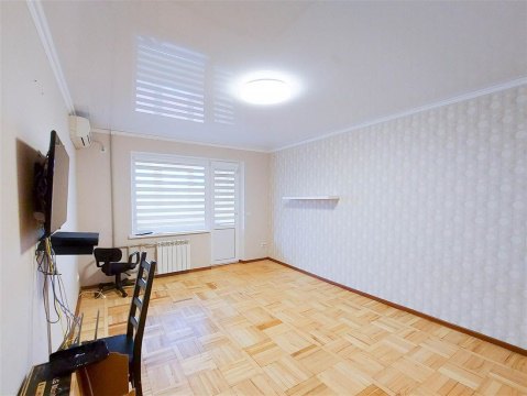 3-к квартира, 9/10 эт., 68м²