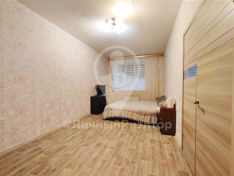 1-к квартира, 4/10 эт., 41м²